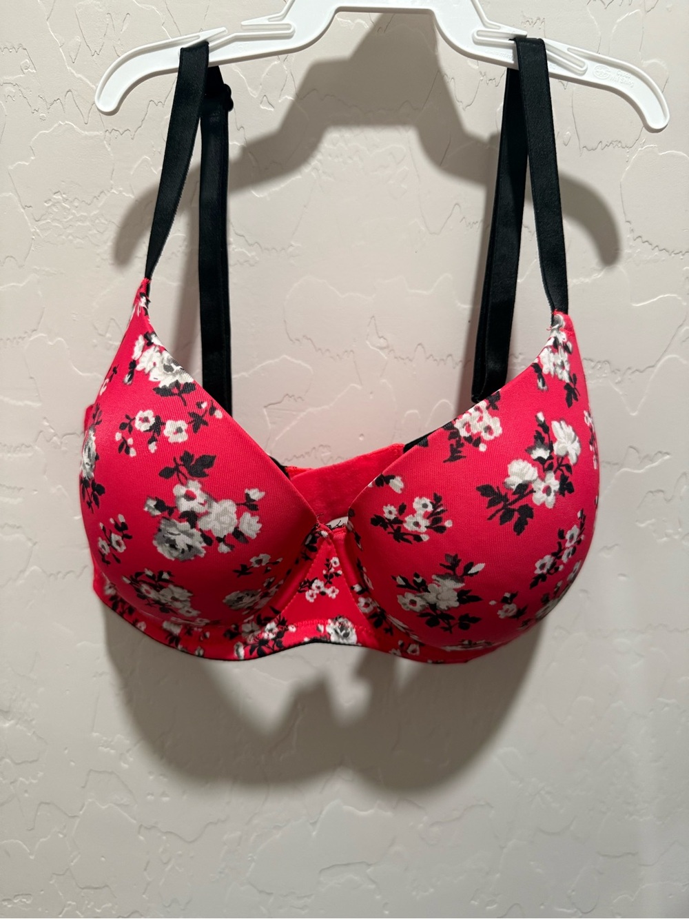 Victoria’s Secret PINK 32DD Wear Everywhere Lightly Lined Bra RED FLORAL